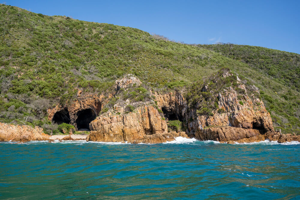 Knysna-Featherbed-Nature-Reserve-Caves