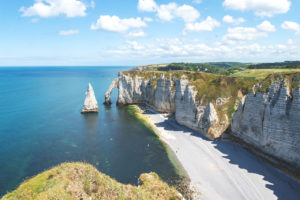 Nordfrankreich-Normandie-Etretat-Kueste-Klippen