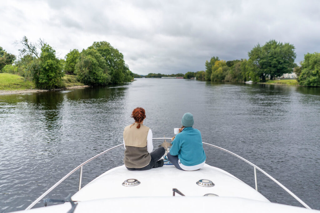 Auf dem Hausboot in Irland chillen