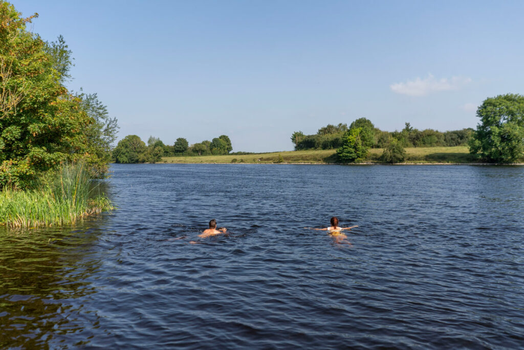 Hausboot Irland Schwimmen Shannon River