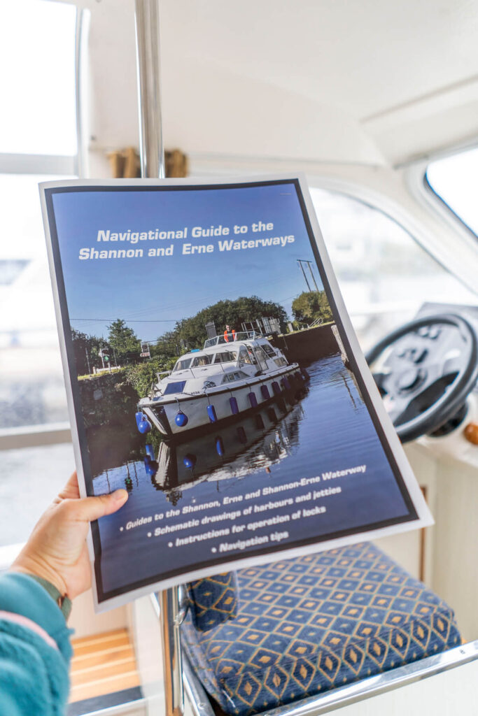 Navigationsguide Hausboot Irland Carrickcraft