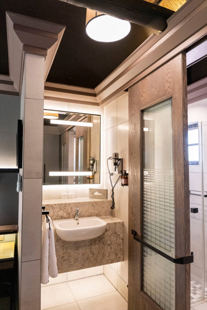 Mokuti Namibia Zimmer