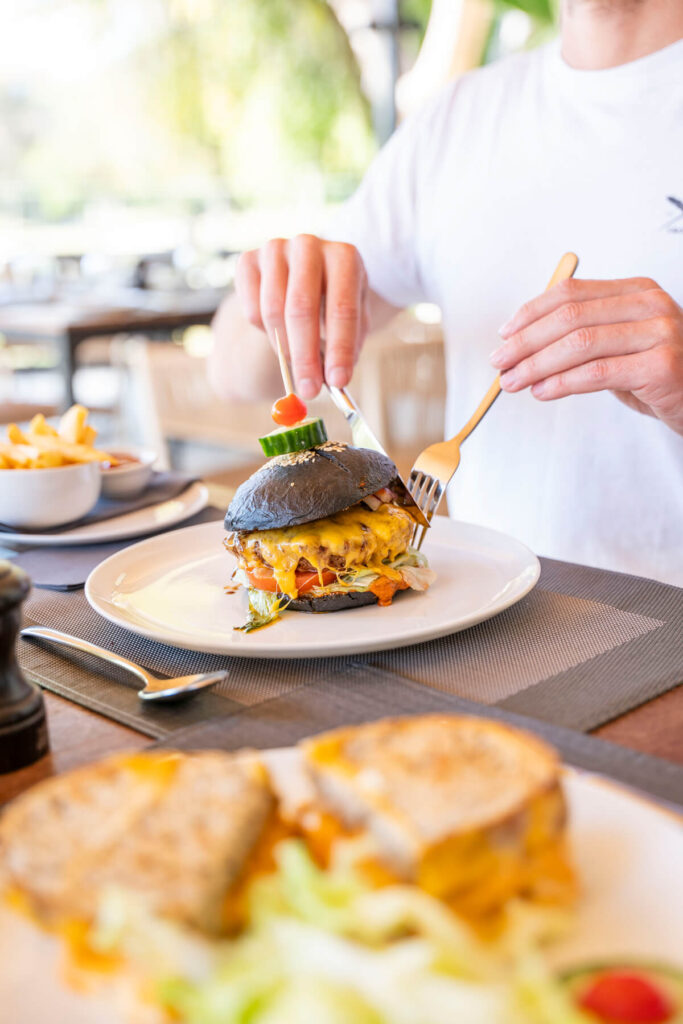 Lunch Restaurant Mokuti Lodge