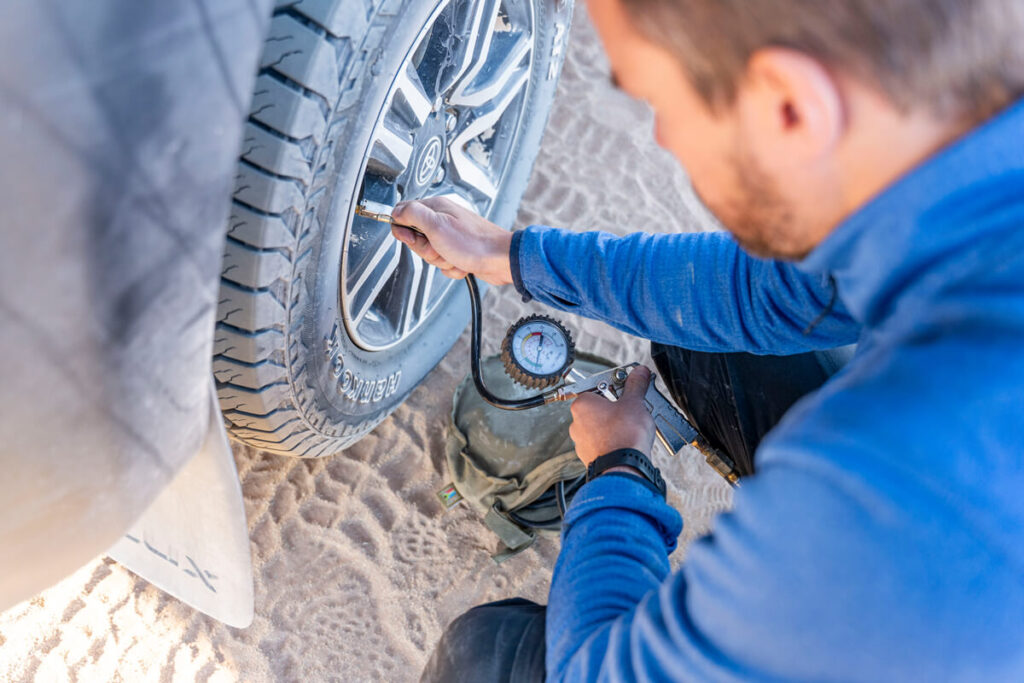 2x4 Parkplatz Sossusvlei Namibia