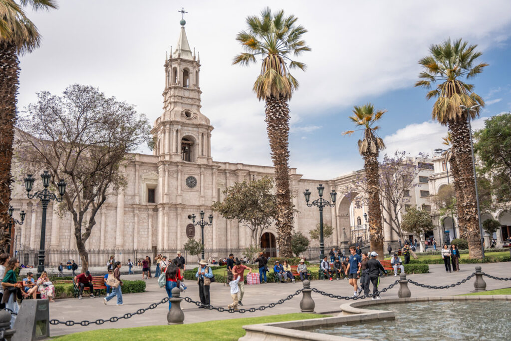 Peru Rundreise – Plaza de Armas in Arequipa Arequipa Plaza de Armas